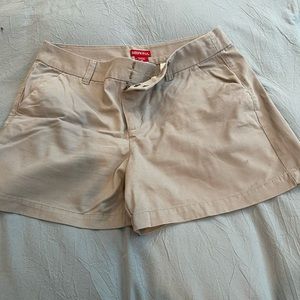 Women’s Shorts Size 14
